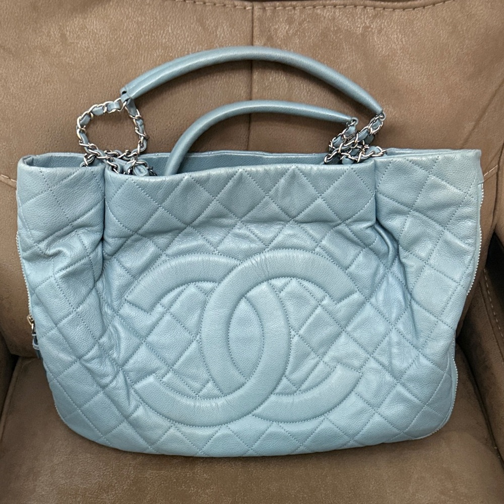 CHANEL Light Blue Quilted Caviar Leather Tote with CC Emblem